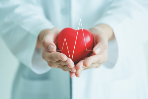 szív-egészségügyi szűrővizsgálatok hirtelen vérnyomás kiugrás